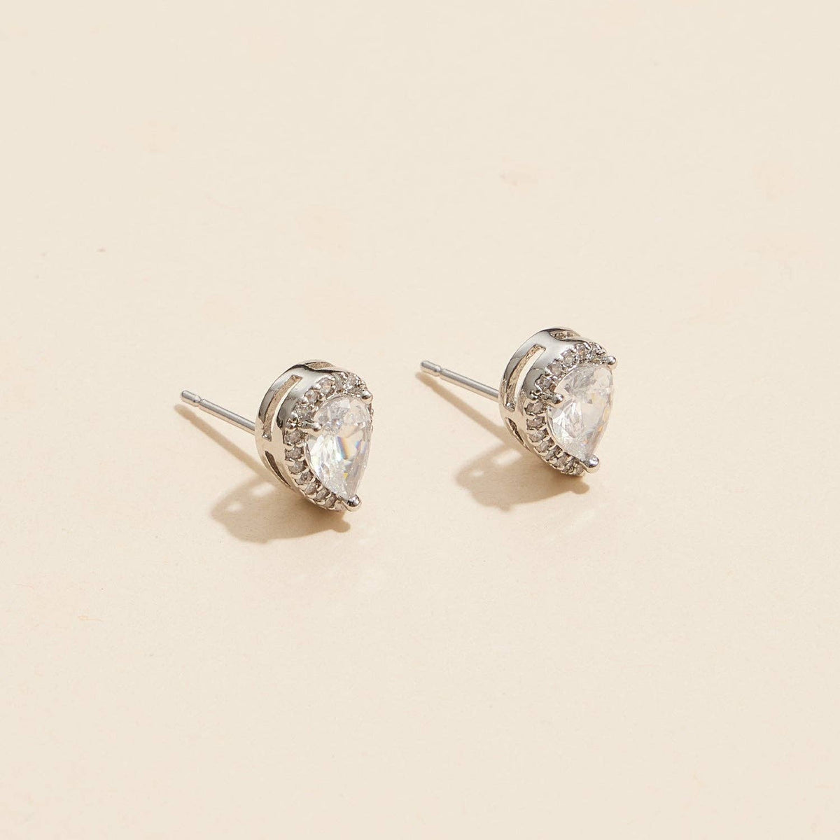 Pear-Shaped Cubic Zirconia Stud Earrings 18K Gold Dipped